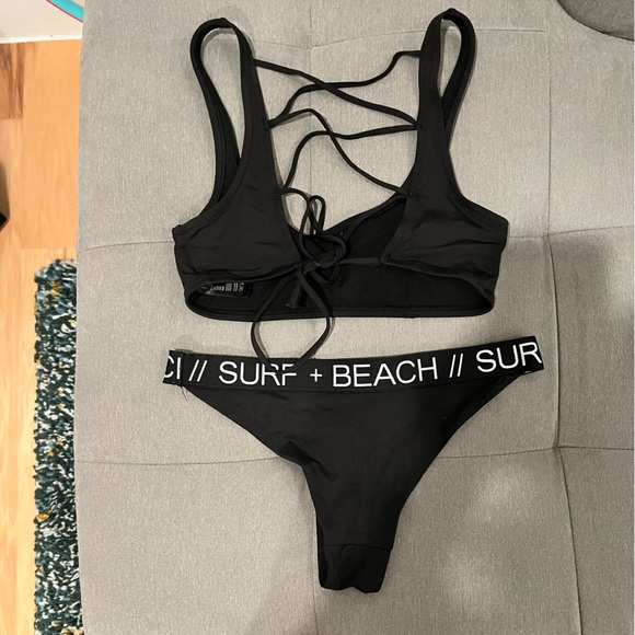 H&M black bathing suit - Picture 3 of 4